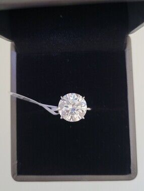 New 5ct Certified Moissanite engagement ring , size 7
